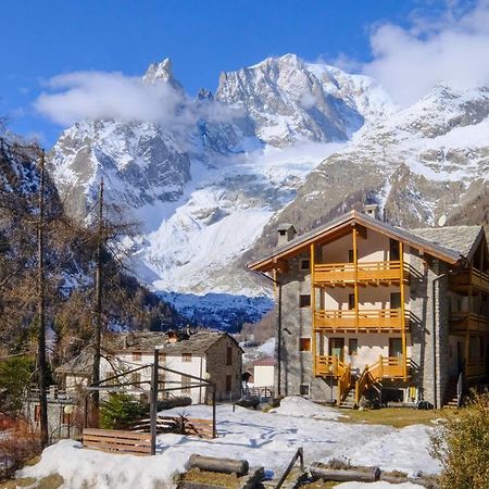 Hotel Aigle Courmayeur Luaran gambar