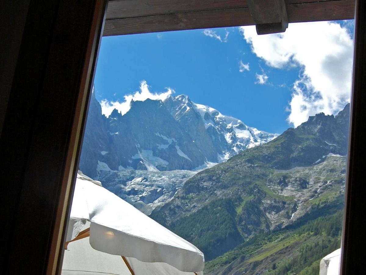 Hotel Aigle Courmayeur Luaran gambar