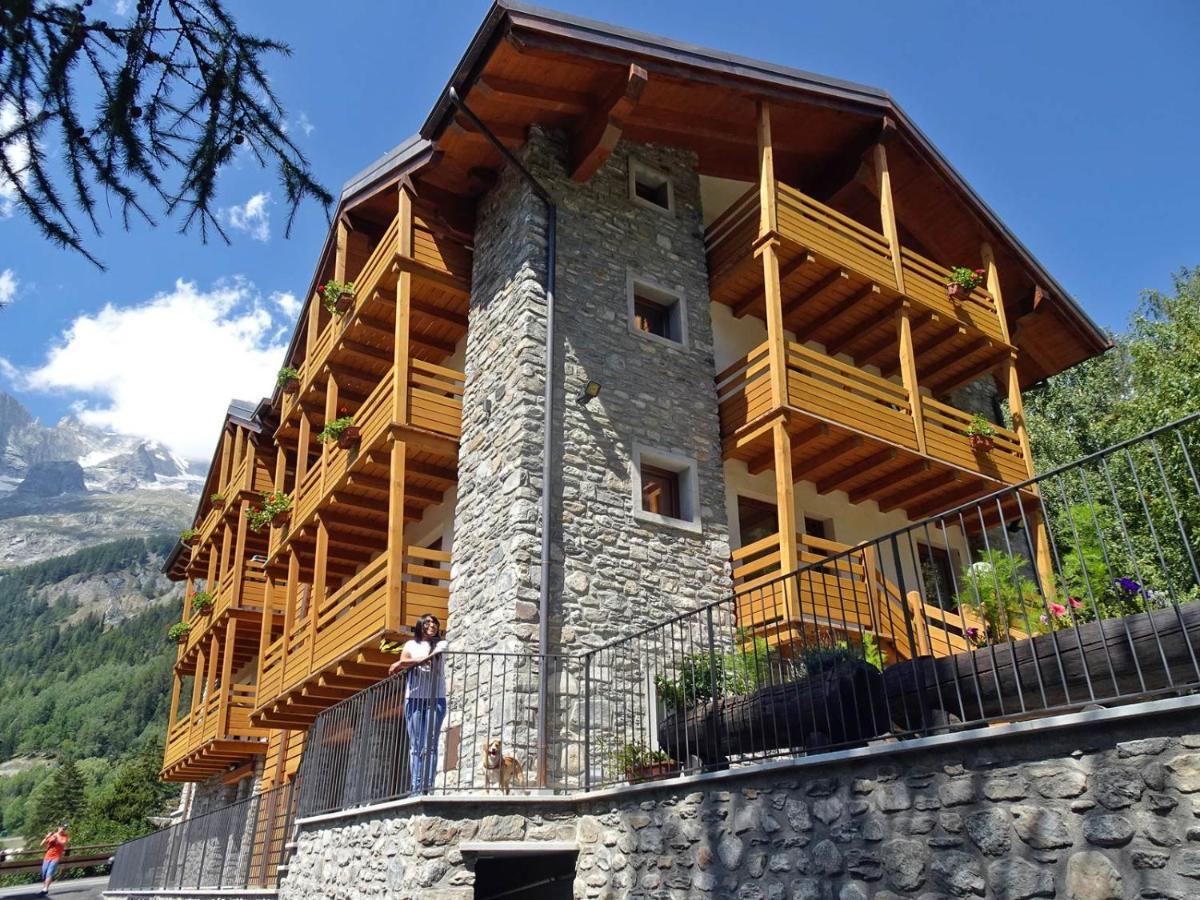 Hotel Aigle Courmayeur Luaran gambar