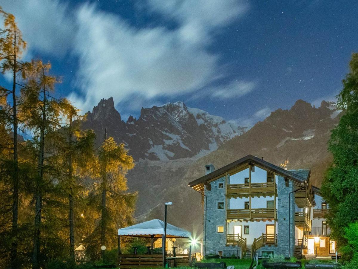 Hotel Aigle Courmayeur Luaran gambar