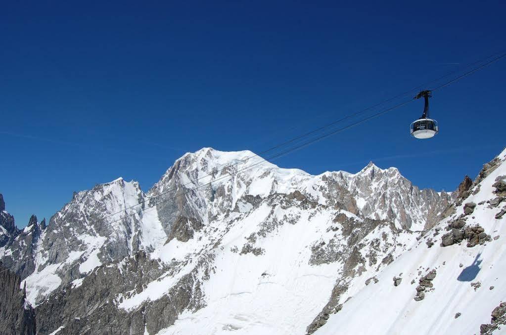 Hotel Aigle Courmayeur Luaran gambar