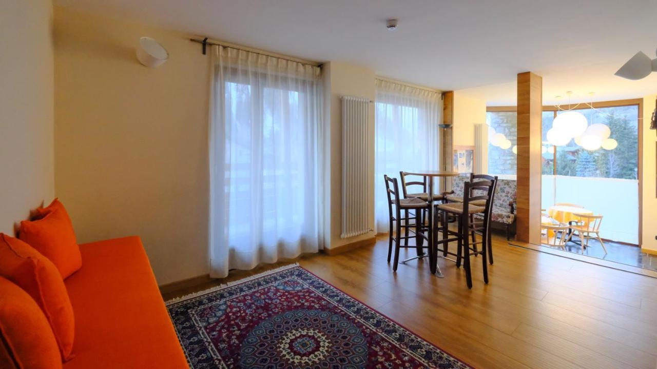 Hotel Aigle Courmayeur Luaran gambar
