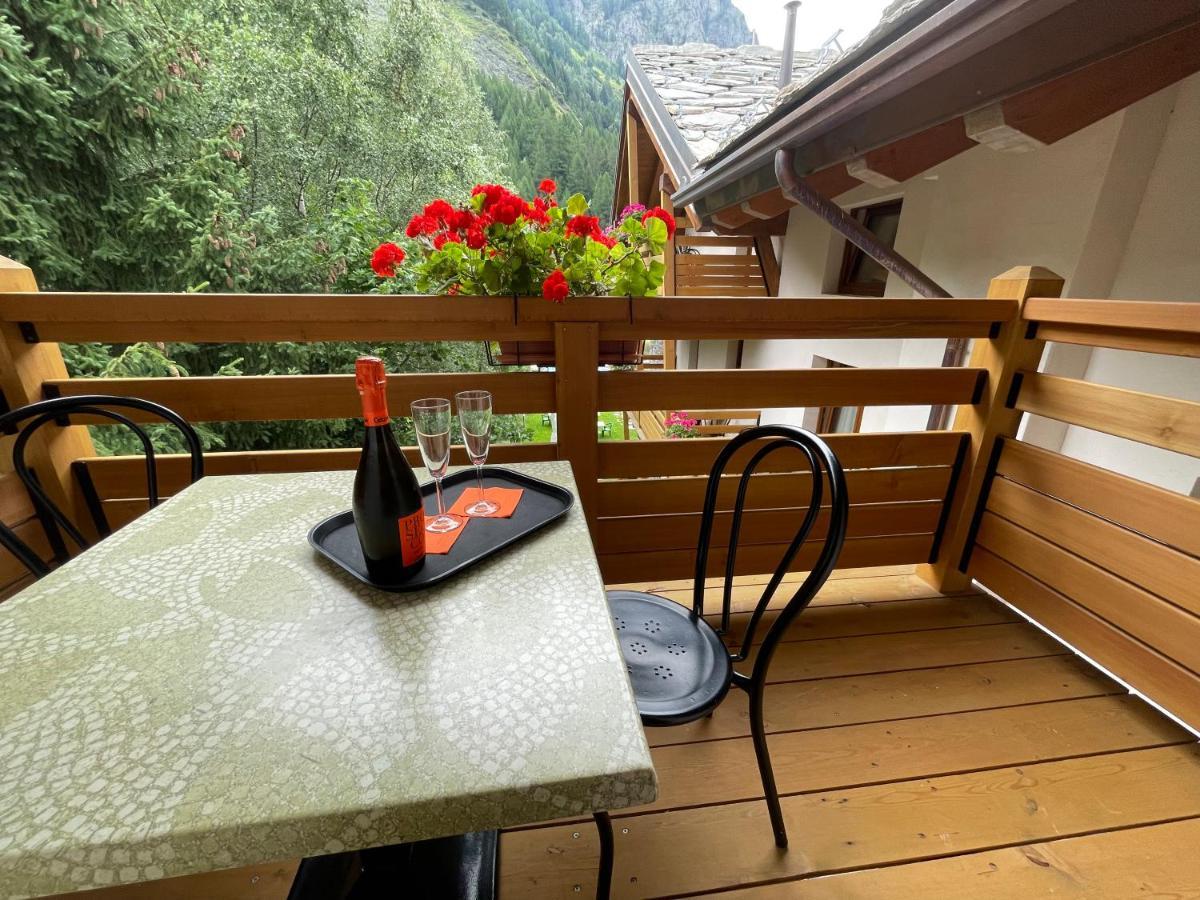 Hotel Aigle Courmayeur Luaran gambar
