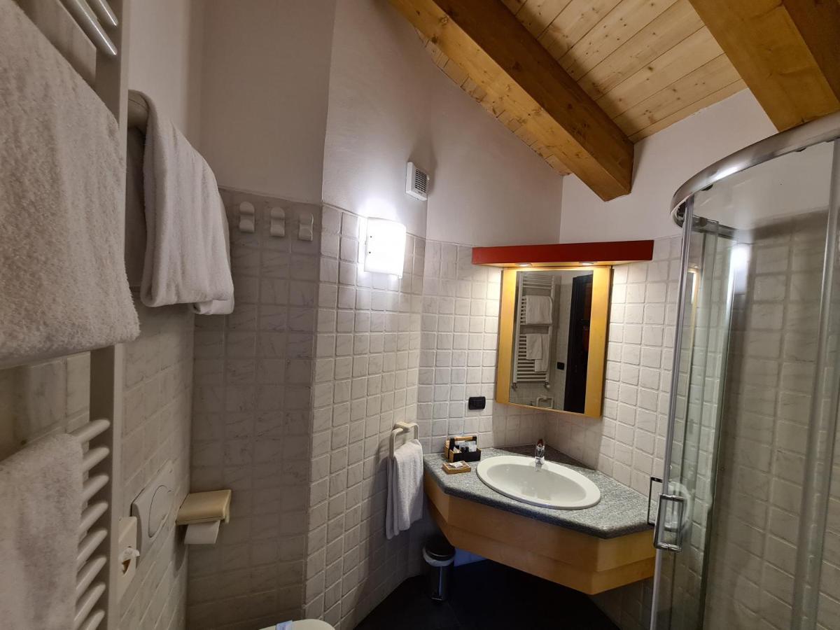 Hotel Aigle Courmayeur Luaran gambar