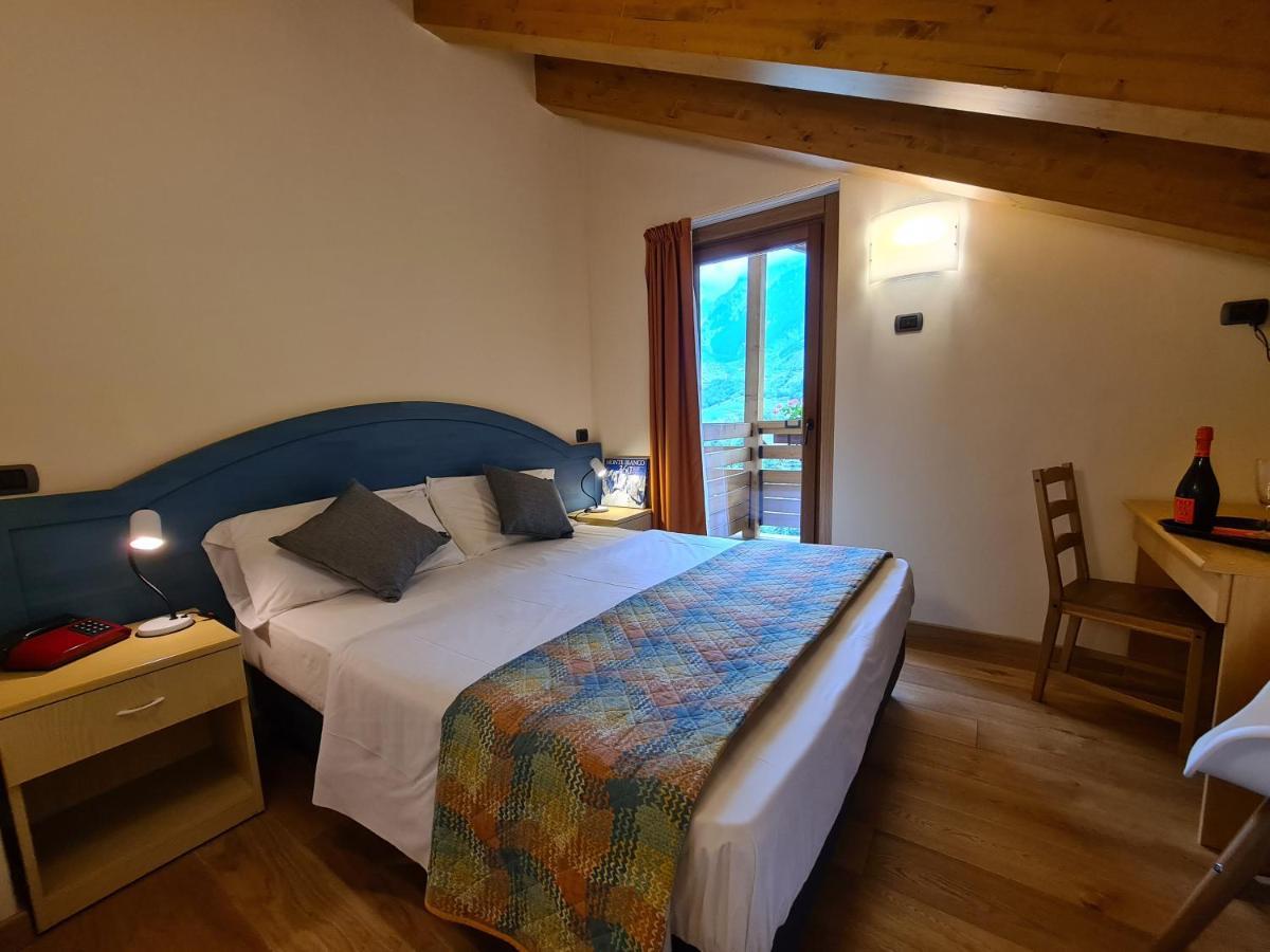 Hotel Aigle Courmayeur Luaran gambar