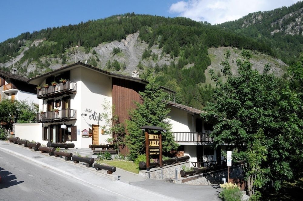 Hotel Aigle Courmayeur Luaran gambar